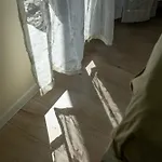 Апартаменты Historic Place With Paid Parking *