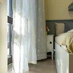 Historic Place With Paid Parking Апартаменты Варна