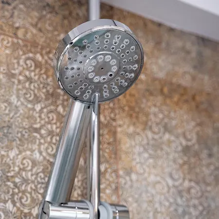 Historic Place With Paid Parking *