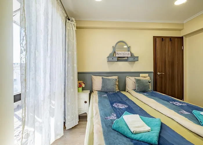 Apartament Historic Place With Paid Parking *